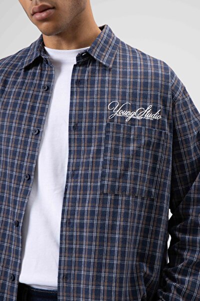 VAMOSCLO Oversize Checkered Back Printed Long Sleeve Shirt Navy Blue-Brown