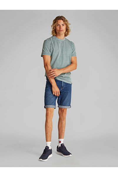 Calvin Klein Men Denim Dark Denim Slim Shorts
