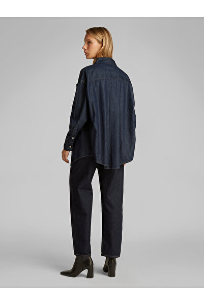 Calvin Klein Women Denim Rinse Long Sleeve Oversized Denim Shirt
