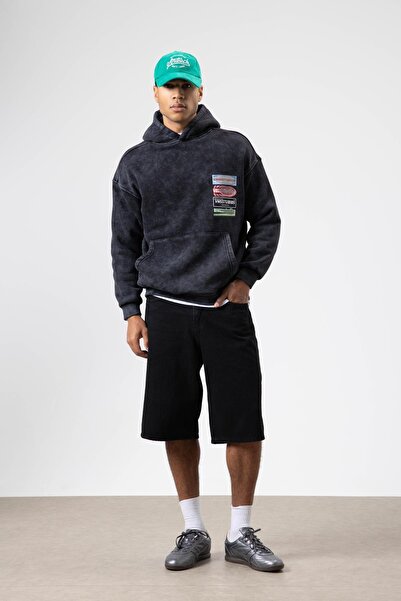 VAMOSCLO سترة رياضية كبيرة الحجم مطبوعة وقابلة للغسل باللون الأسود