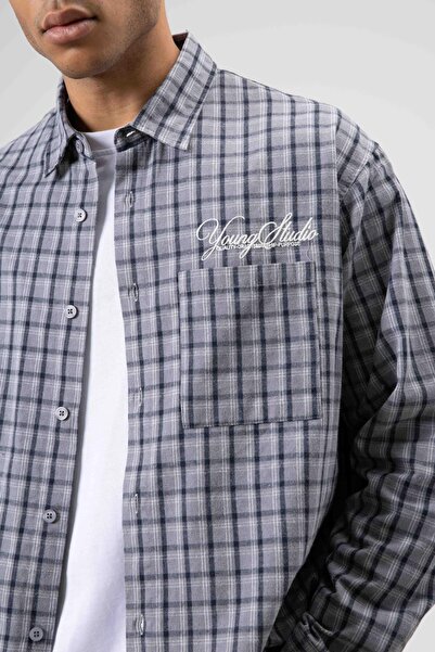 VAMOSCLO Oversize Checkered Back Printed Long Sleeve Shirt Gray-Navy Blue
