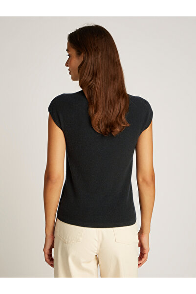 Calvin Klein Women Black Soft Wool Slim Sweater