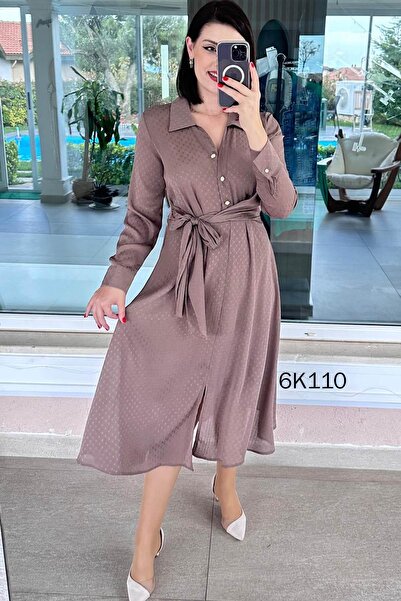 İnce Topuk Yandan Bağlamalı Jakarlı Saten Elbise 6K110