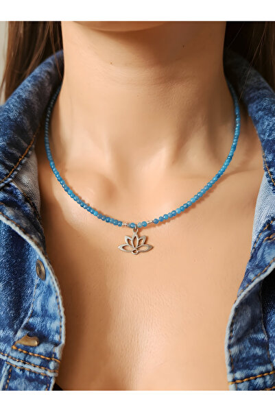 Home قلادة زهرة اللوتس من حجر الأباتيت الطبيعي