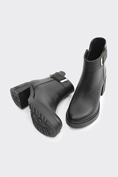 derinet Hakiki Deri Fermuarlı Topuklu Kadın Bot