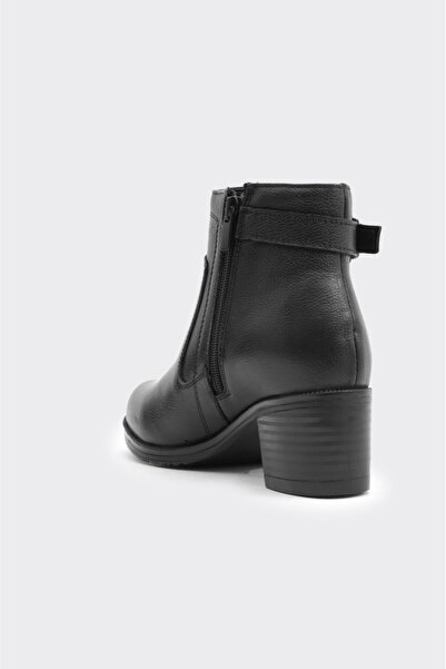 derinet Kısa Topuklu Hakiki Deri Fermuarlı Kadın Bot