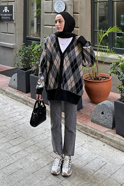 lamelif Crew Neck Short Cardigan Black