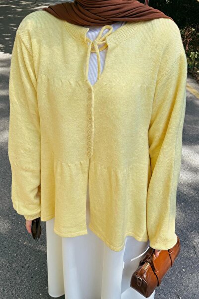 lamelif Πουλόβερ με λεπτομέρεια με κορδόνι σε κίτρινο χρώμα