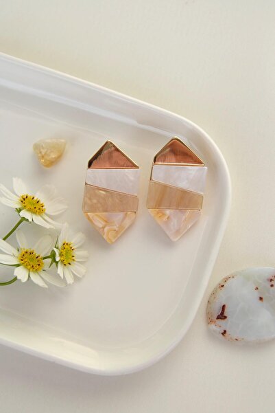 Sacce Scarves&Accessories Retro Geometric Earrings – Vintage Elegance in Gold, Ecru, and Powder Shades