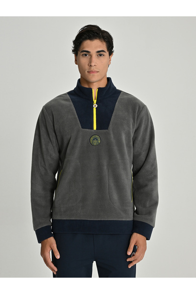 Fenerium ERKEK TRIBUN YAKA DETAYLI SWEAT