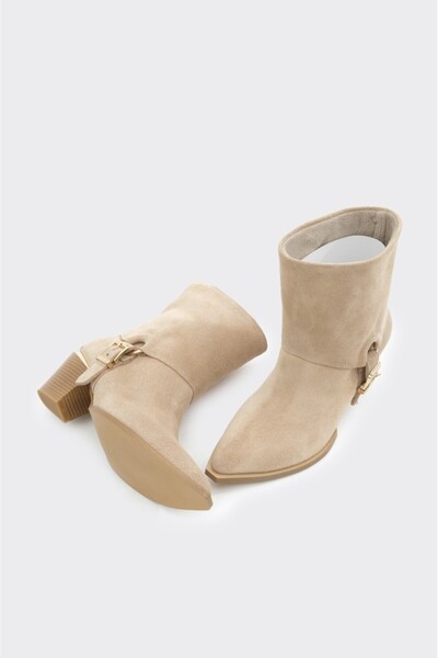 derinet Hakiki Deri Toka Aksesuarlı Kadın Bot