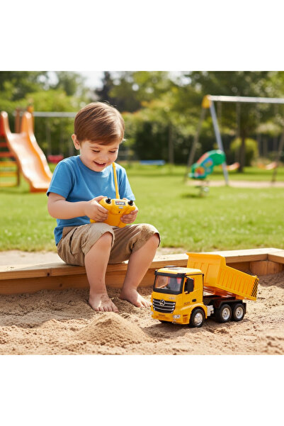 Genel Markalar UZAKTAN KUMANDALI İŞ MAKİNESİ DAMPERLİ KAMYON 9CH SESLİ IŞIKLI 1:18 (3+ Yaş)