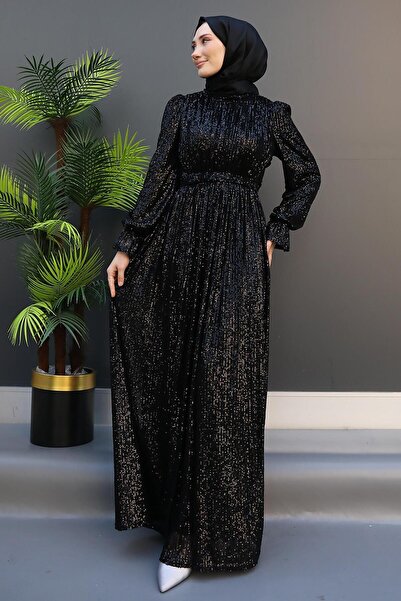 STYLE NİŞANTAŞI Βραδινό φόρεμα με παγιέτες και πεταλούδες