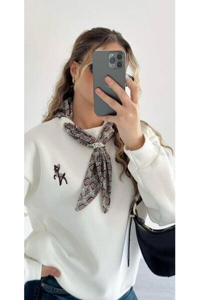 scyllastore Accesorii aurii, model etnic, eșarfă, detaliu Swea tricou