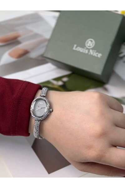 Louis Nice ساعة نسائية كريستال بتصميم بيضاوي