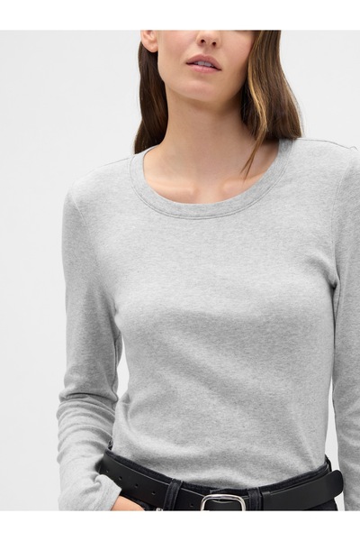 GAP Kadın Gri Modern Crewneck T-Shirt