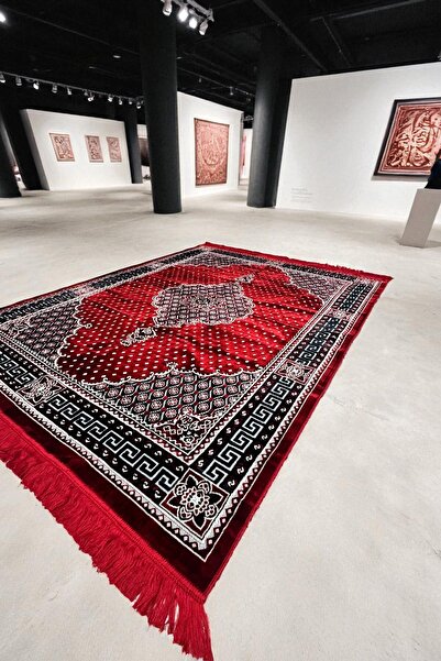 RAVZA HOMEE Osmanlı Medalyon Desenli İnce Kadife Halı