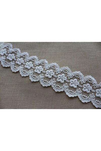 SHERLOCK HOME Embroidery on Tulle (5 Meters)