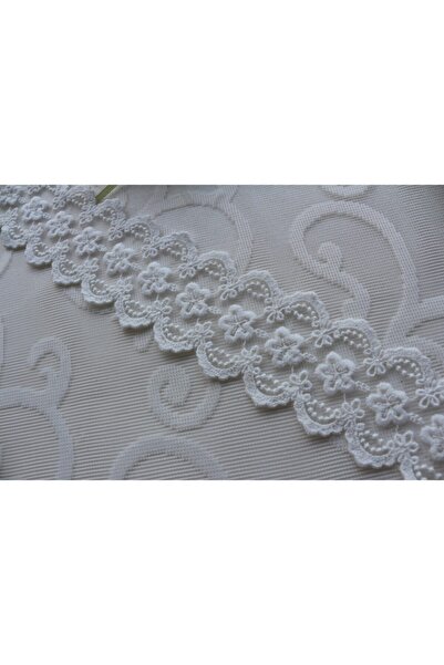 SHERLOCK HOME Embroidery on Tulle (5 Meters)