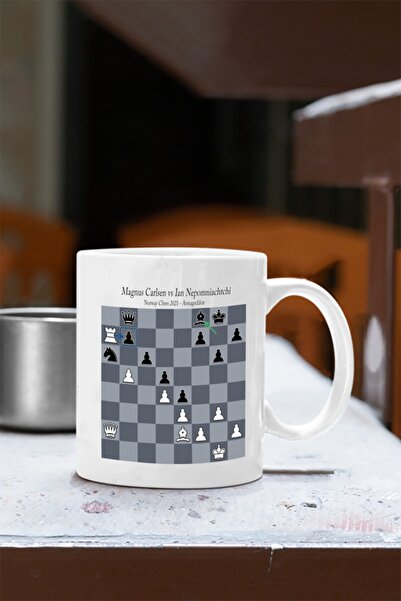 Satranç Medya كارلسن مقابل نيبو - كوب