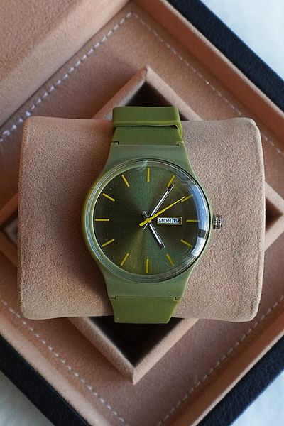 Ricardo Wristwatch Unisex Waterproof Green Silicone Cord