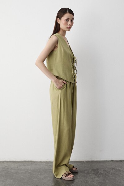 Laluvia Khaki 3 Lace-Up Vest Muslin Set