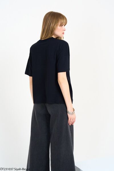 Laluvia Czarna koszulka basic z napisem Sunday