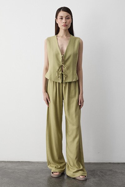 Laluvia Khaki 3 Lace-Up Vest Muslin Set