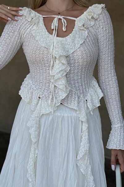 Laluvia Ecru Lace Knitted Blouse