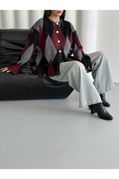 Laluvia Burgundy Silver Buttoned Diamond Patterned Cardigan