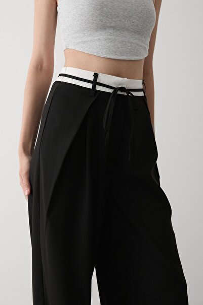 Laluvia Black Rope Belt Detailed Design Trousers - 3576