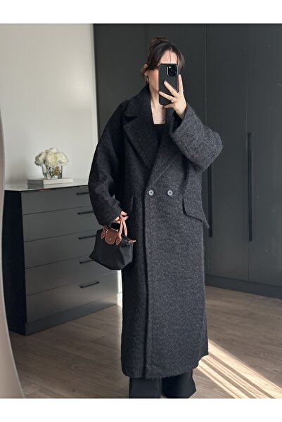 Tugen Co معطف طويل أسود مزدوج الأكمام بتفاصيل مميزة