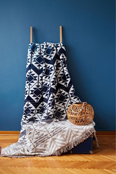 Dolce Out Soft Plush Single Blanket Spidnavy Blue