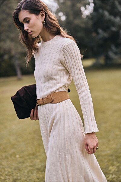 Olcay Crew nyakú, vastag bordázott, hosszú kötött ruha KRÉM 9363-E