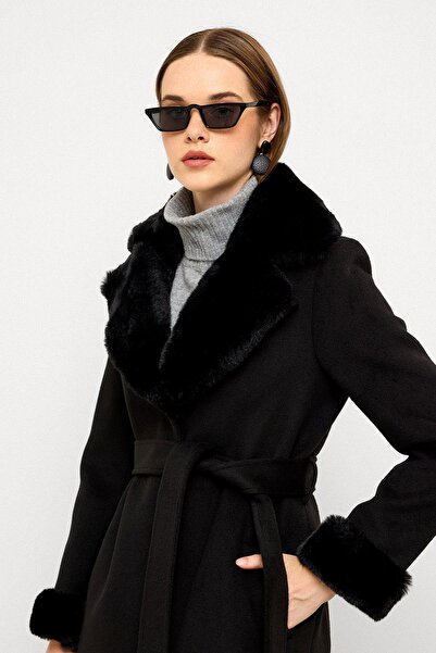 Olcay Μακρύ παλτό με γιακά και αποσπώμενα μανίκια από γούνα ΜΑΥΡΟ 3088