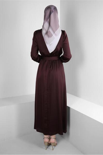 Alvina TAŞ DETAYLI KUŞAKLI SATEN ELBİSE 43510