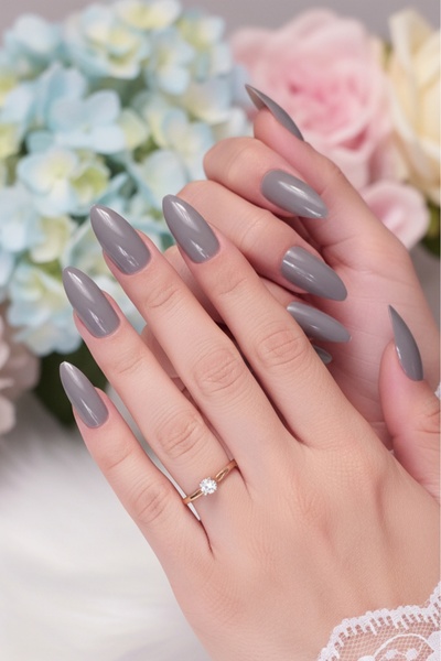 Easy Beauty 24 Adet Renkli Badem Takma Tırnak 814