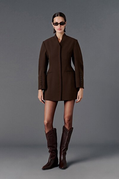 VATKALI Мини рокля с широки ръкави, която прилепва по тялото