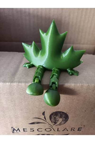 Set of 3 -New Year Autumn Themed Cute Plane Leaf Figure | Decorative Table Ornament | Gift Idea