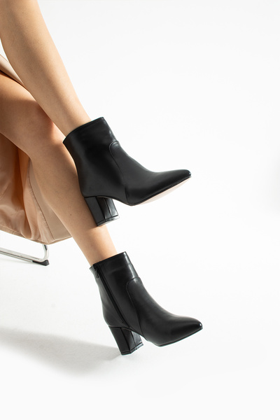 Parıltı Kadın Sivri Burun Kalın Topuklu Bootie