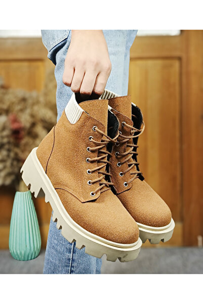 EVEREST SHOES Γυναικείες μπότες με αντιολισθητική σόλα από πολυελαίους με κορδόνια μουστάρδας