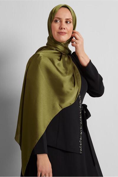Alvina Satin Shawl 8570