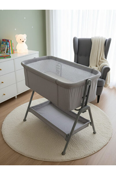 DEC34 A bed that holds your baby safely and comfortably