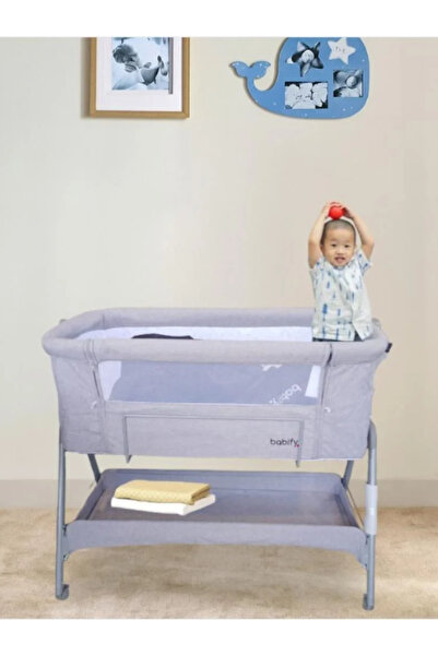 DEC34 A bed that holds your baby safely and comfortably