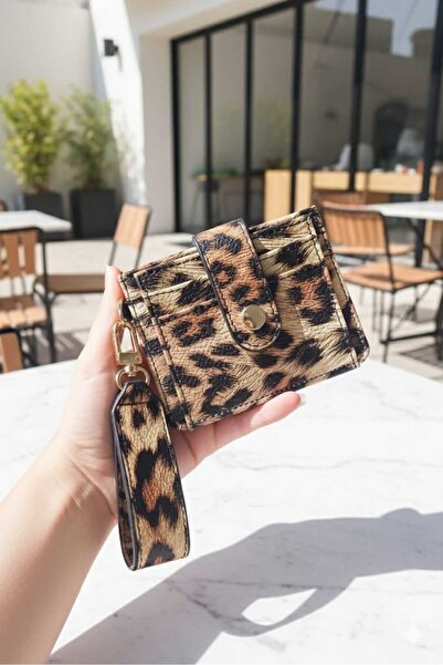 Uzs pace Minimal Wallet & Card Holder with Leopard Pattern Keychain and Card Holder Detail
