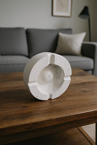 YANKIFOTO Ashtray