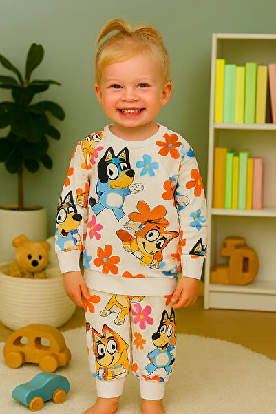 Arya Nisa Kids ARYA NİSA KİDS Kız Çocuk Pamuklu Şardonlu Beyaz Bluey Desenli Uzun Kollu Pijama Takımı