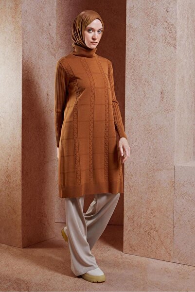 Alvina Throat Collar Knit Tunic 44902