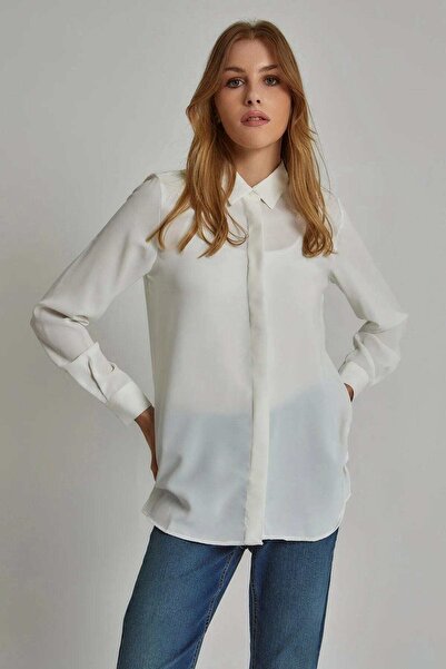 DALYDRESS بلوزة سادة بأكمام طويلة