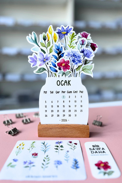 Eldesen Tasarım Çiçekli 2026 Yılı Aylık Masa Takvimi Orta Boy / Resmi Tatiller ve Hafta Sonları